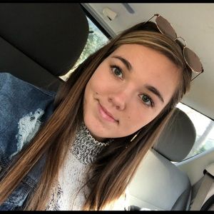 Meet your Posher, Leah